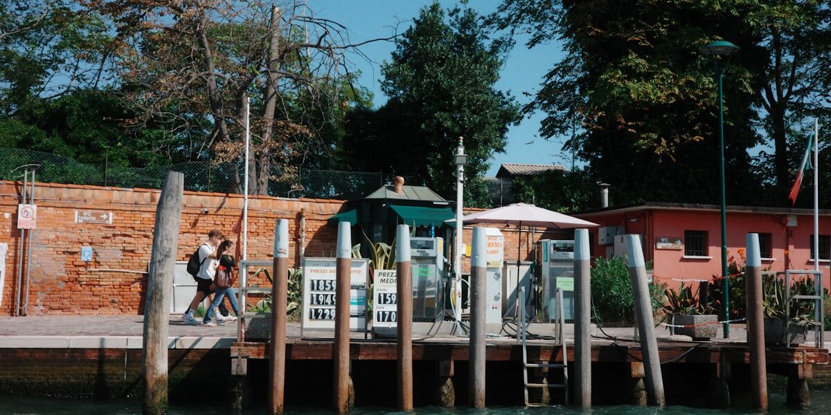 Diesel vs Gas Boat Engines Fuel Cost Breakdown